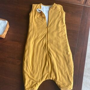 Kyte baby sleep sack bag walker size L 1.0 tog mustard yellow color